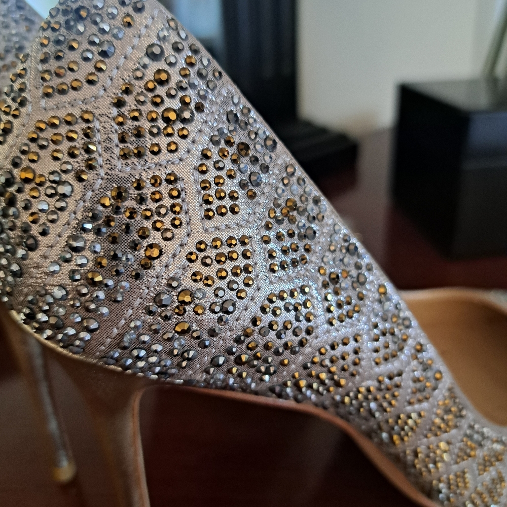 Vince Camuto Metallic Gold Heels - Picture 6 of 7